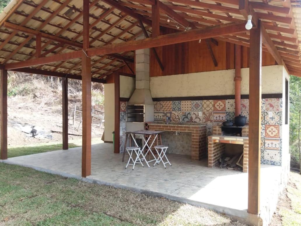 Chale Com Agua De Nascente E Com Vista Panoramica Villa ลูเมียร์ ภายนอก รูปภาพ