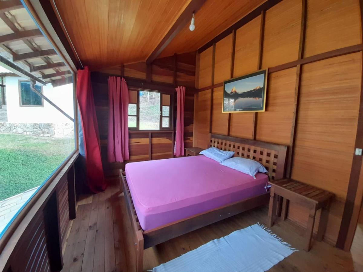 Chale Com Agua De Nascente E Com Vista Panoramica Villa ลูเมียร์ ภายนอก รูปภาพ